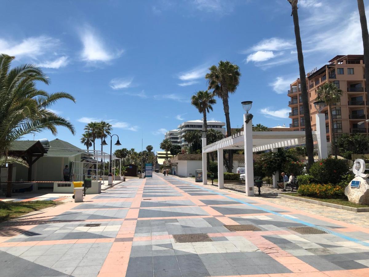 Carihuela Beach Apartment, 2Nd Line Torremolinos Exterior photo